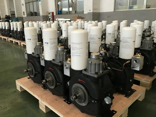 2850-5100 vòng / phút Thiết bị nhỏ gọn Airend 20-25HP Tiết kiệm năng lượng Đầu cuối trong máy nén
